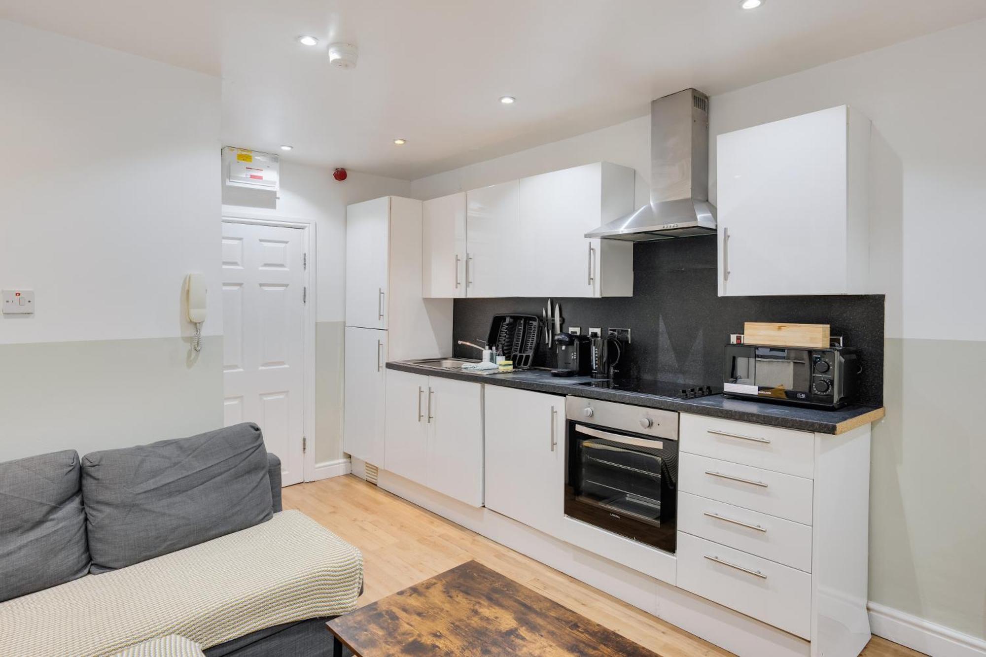 2 Bedroom Apartment For Up To 6 Nr Centre Cardiff Extérieur photo